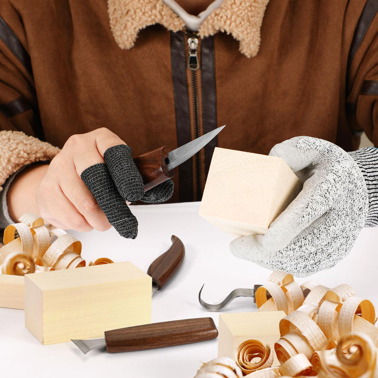 AUGSUN Wood Whittling Kit, 25 Pack Wood Carving Tools for Beginners, Hand Carving Knife Set Includes 5 Wood Carving Knives, 8 Basswood Wood Blocks, Gloves for Craft DIY Woodworking AUGSUN