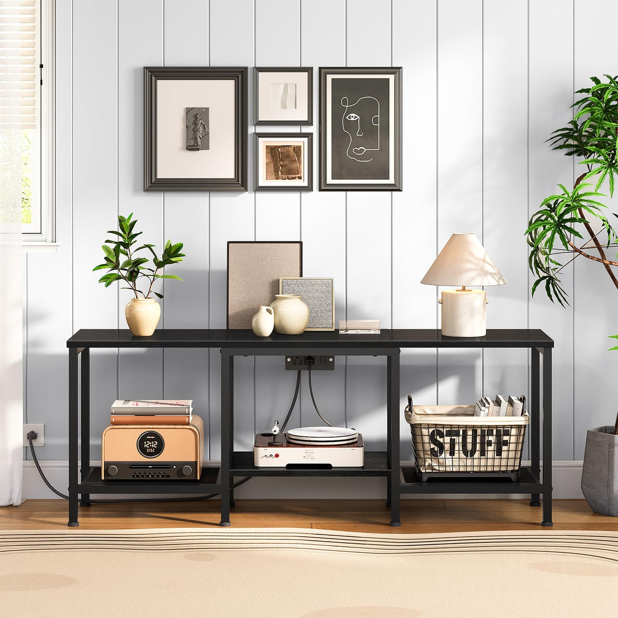 HOOBRO TV Stand with Charging Station to 55 Inches, LED Entertainment Center, Media TV Console Table with Open Storage Shelving for Living Room, Bedroom, Black BB122UDDS01 HOOBRO