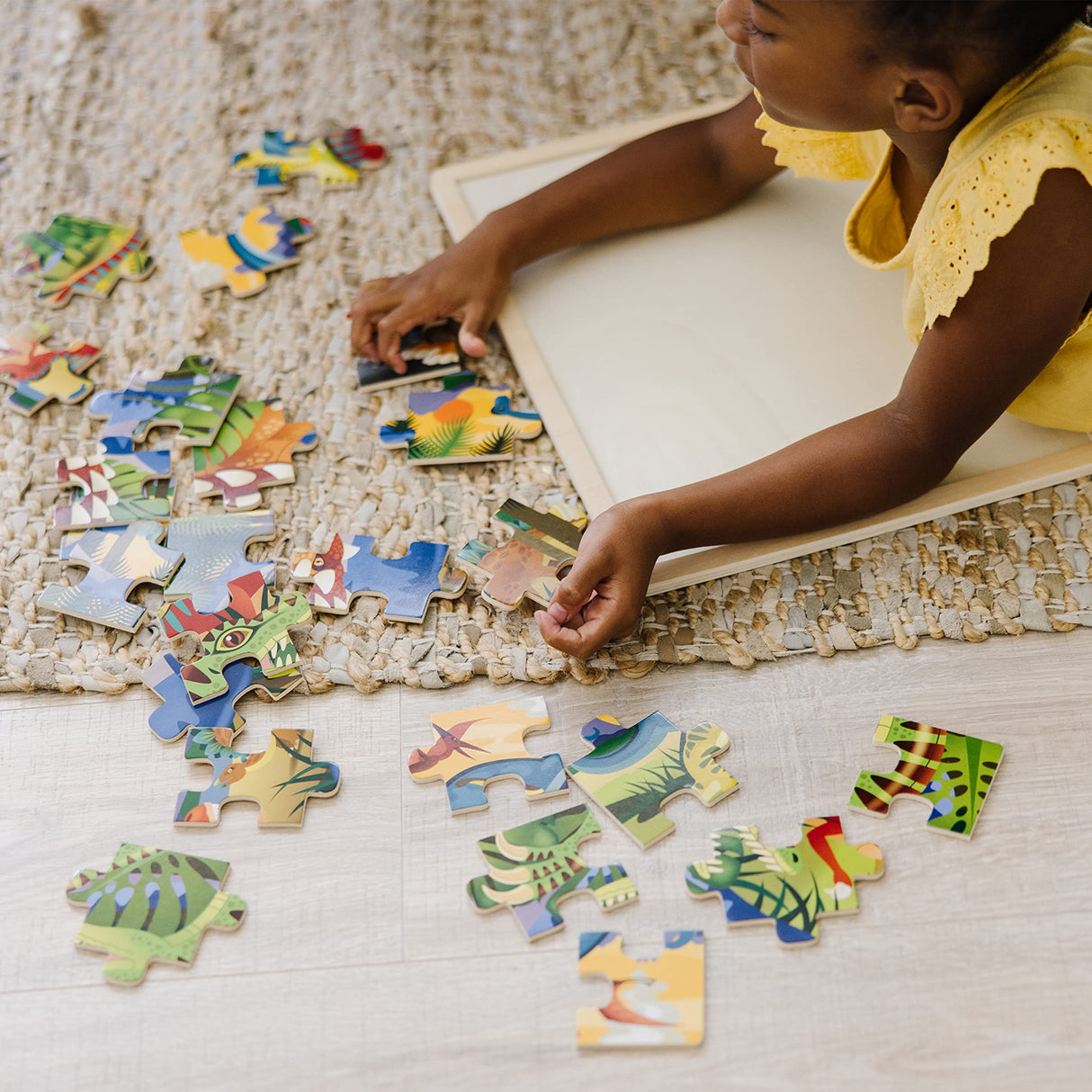 Melissa & Doug Dinosaurs Wooden Jigsaw Puzzle With Storage Tray (24 pcs) Melissa & Doug