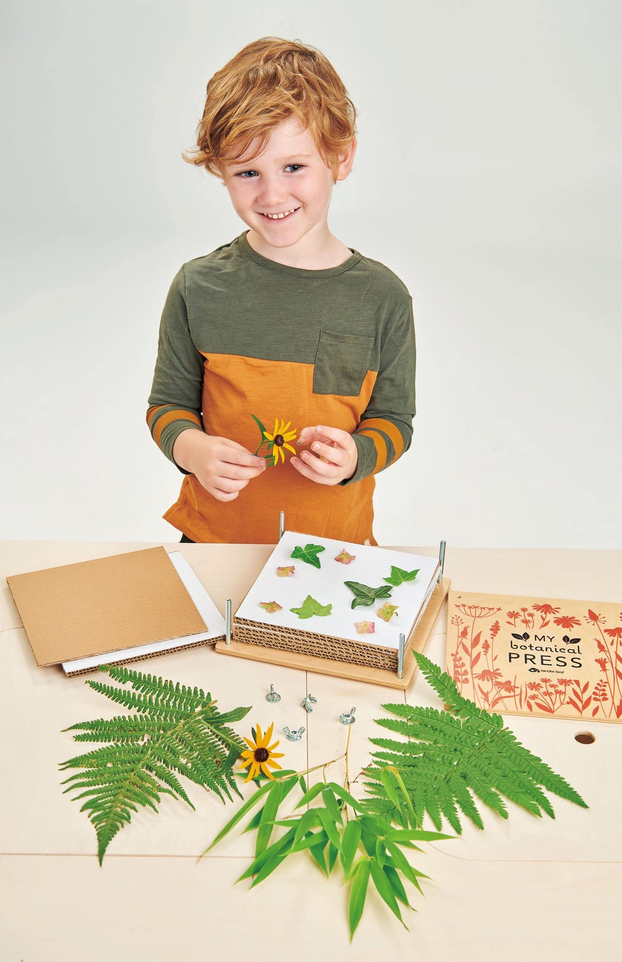 Tender Leaf Toys - My Botanical Press - 8.3 x 8.3 Inch 10 Layers Flower Press, DIY Dried and Preserved Flowers and Leaves, Plants Art & Crafts kit - Age 3+ Tender Leaf Toys