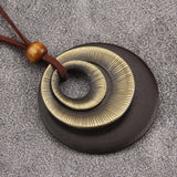 Bjesinmo Wooden Necklaces for Women Long Brown Necklaces Boho Pendant Necklace for Women Ethnic Style Wood Jewelry Necklace Bjesinmo