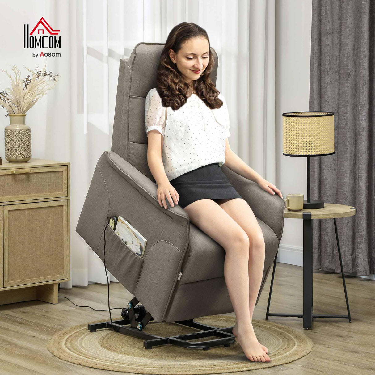 HOMCOM Power Lift Recliner Chair for Elderly, Fabric Lift Chair Sofa with Remote Control, Side Pockets, Pocket Spring, Tufted Back, Quick Assembly, Coffee HOMCOM