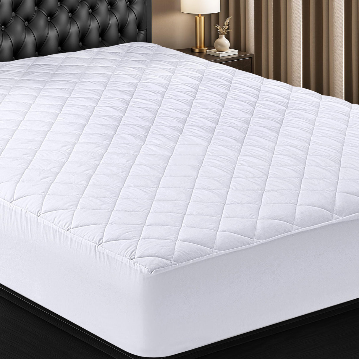 Utopia Bedding Quilted Fitted Mattress Pad, Twin Size, Elastic Fitted Mattress Topper Protector and Cover Stretches up to 16 Inches Deep, Machine Washable (White) Utopia Bedding