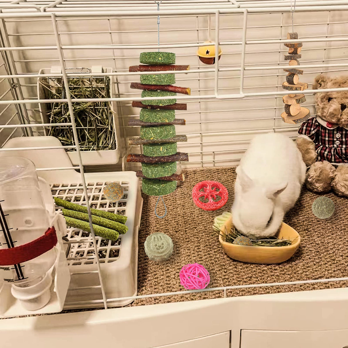 Grddaef 20 PCS Bunny Chew Toys for Teeth, Natural Rabbit Toys Apple Wood Grass Timothy Sticks Chew and Treat for Guinea Pigs Hamster Chinchillas Grddaef