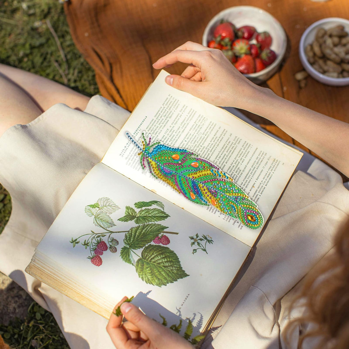 Hooqict 6Pcs 5D Diamond Art Painting Bookmarks Acrylic Diamond Art Feather Bookmark with DIY Painting Kits for Beginners Kids Adults Book Lovers Birthday Graduation Halloween Christmas Gift Hooqict