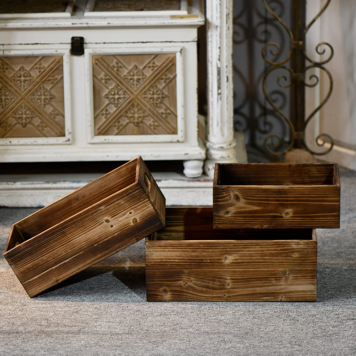Sintosin Farmhouse Wood Crate Box Set of 3, Distressed Wooden Crates for Display, Decorative Wood Storage Bins, Rustic Wooden Basket with Side Handles, Home Container Decor for Living Room Outdoor Sintosin
