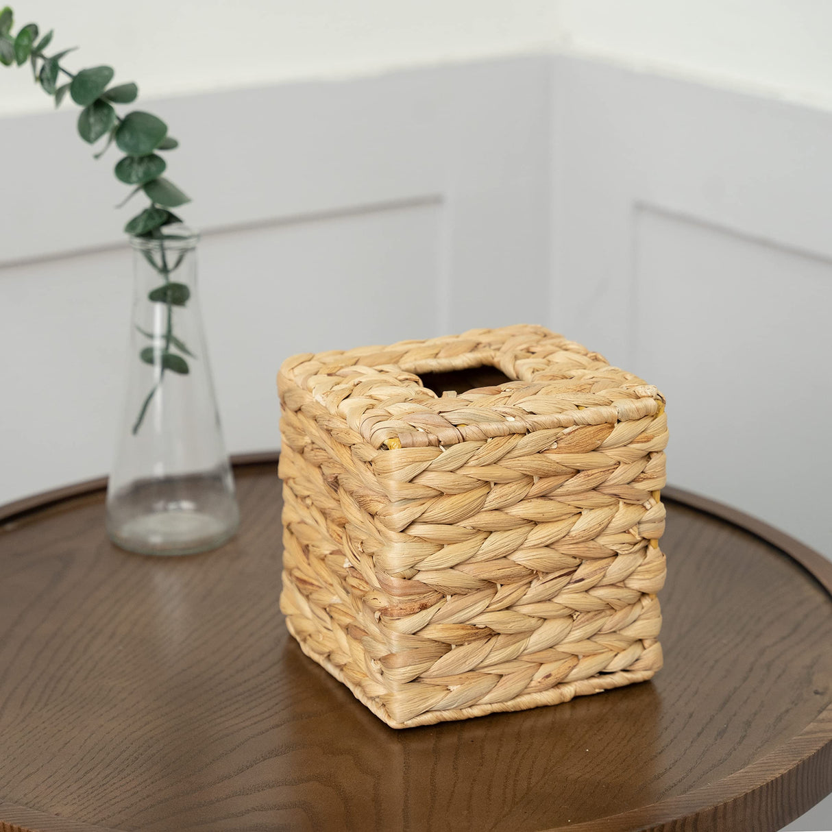 KOLWOVEN Tissue Box Holder - Tissue Box Cover Square- Wicker Tissues Cube Box Cover -Boho Decorative Woven Facial Tissue Holder on Table and Bathroom (Square) KOLWOVEN