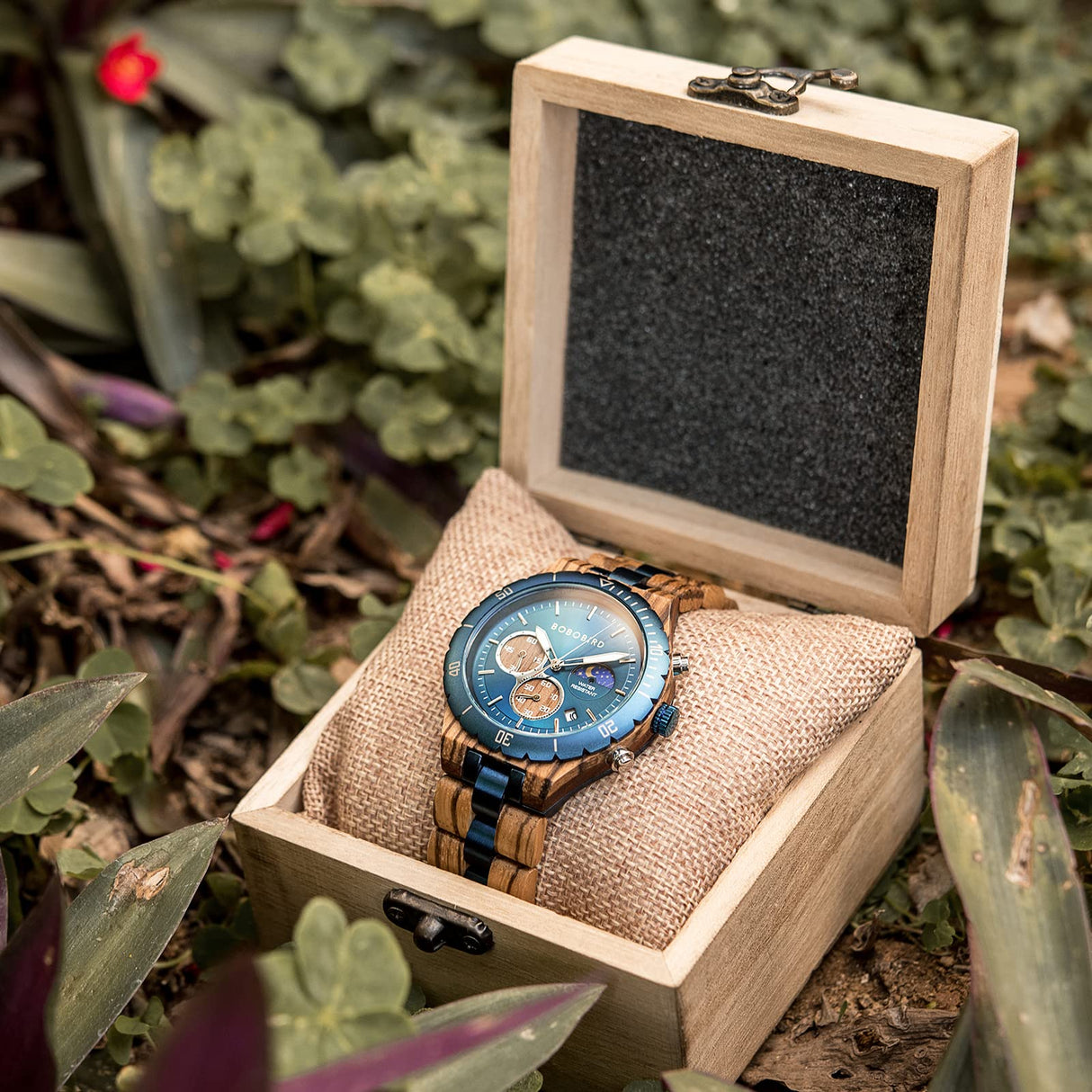 BOBO BIRD Mens Quartz Wooden Watches Stainless Steel Red Sandalwood Alloy Wood Watch for Male Classic Function Wristwatch Chronograph Luminous Hands (Custom) BOBO BIRD