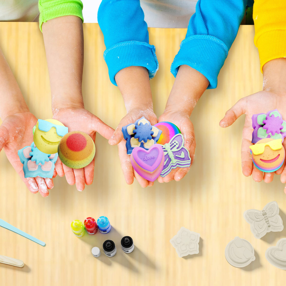 Dan&Darci Bath Bomb Making Kit for Kids - Kid Crafts Science Project - Gifts for Girls and Boys - Craft Activity Gift for Age 6, 7, 8, 9, 10, 11 & 12 Year Old Girl - Makes 10 Baths Bombs Fizzies Dan&Darci