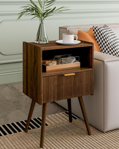 Veegle Nightstand,Modern Bedside Table with Storage Drawer and Open Wood Shelf, for Living Room, Bedroom and Small Spaces, Accent Night Stand with Solid Wood Legs, Easy Assembly,Walnut Brown Veegle