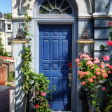 Diyel Outdoor Barn Light Fixture Farmhouse Wall Mount Light Wall Sconce Exterior Wall Lighting Fixture Industrial Bronze Finish Lantern for Porch with Gold Interior, 1Pack, RZ004 ORB Diyel