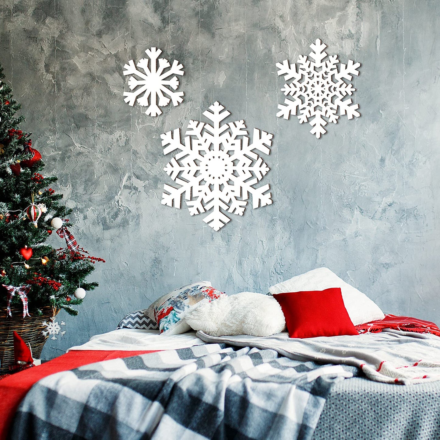 Jetec 3 Pieces Christmas Snowflake Wooden Sign Decoration for Wall Snowflake Shape Sign 3 Sizes Snowflake Hanging Plaques Rustic Wood Wall Holiday Decor for Bedroom Living Room (White, Vivid Style)