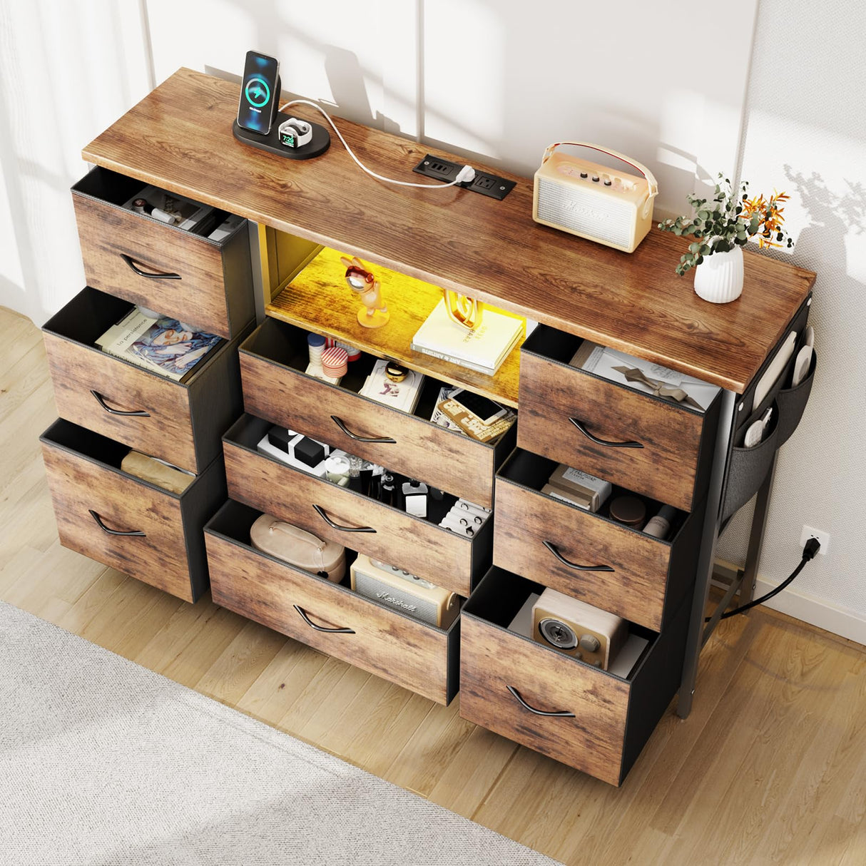 Yenlure Rustic Brown Dresser for Bedroom Dresser with Charging Station and LED Lights, Western Dresser TV Stand with Drawers, Chest of Drawers for Bedroom, Dorm, Closet, Living Room Yenlure