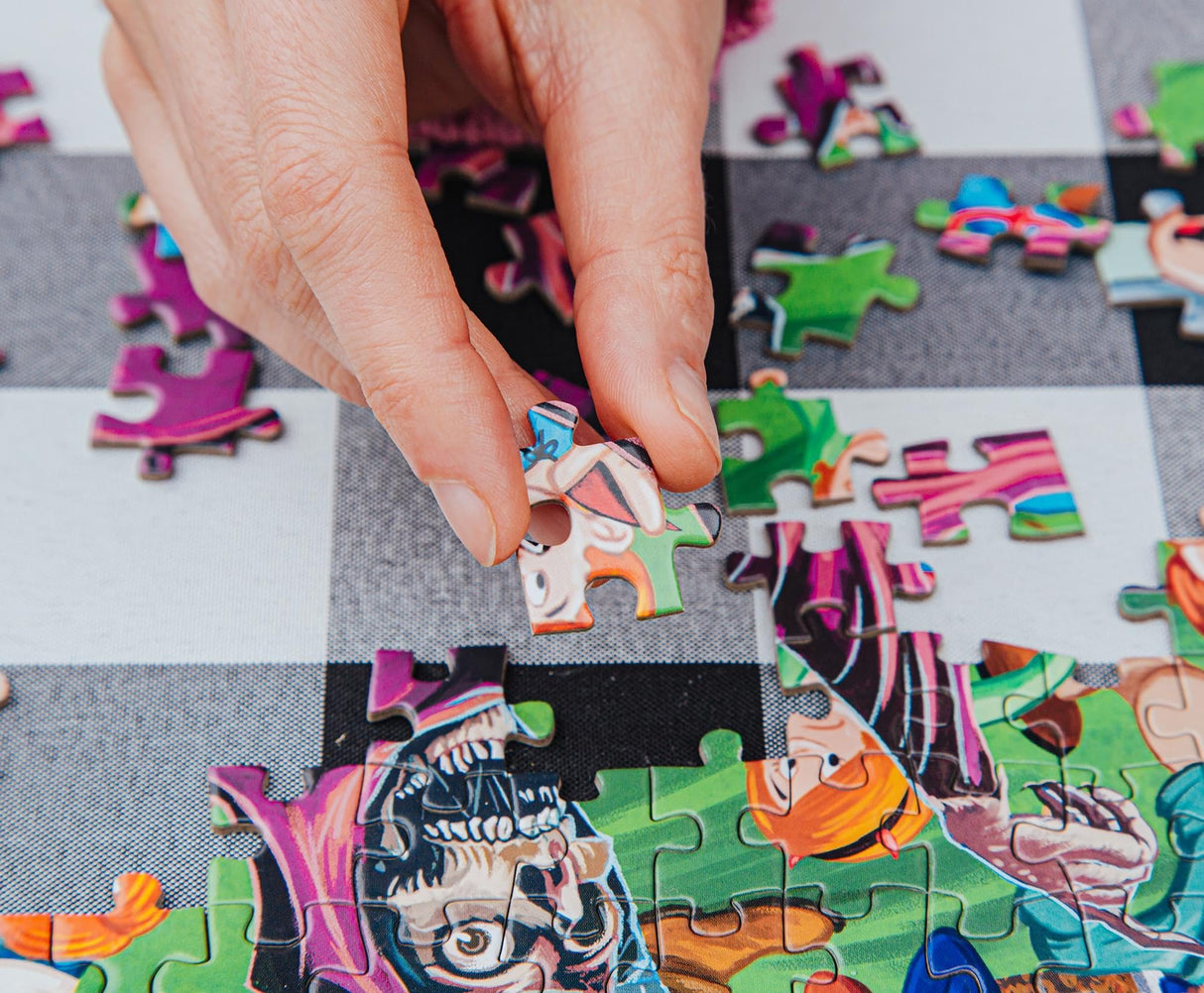 Horror Attack 1000-Piece Jigsaw Puzzle | Fun Brain Teaser, Toys & Games for Adults | 28 x 20 Inches Toynk