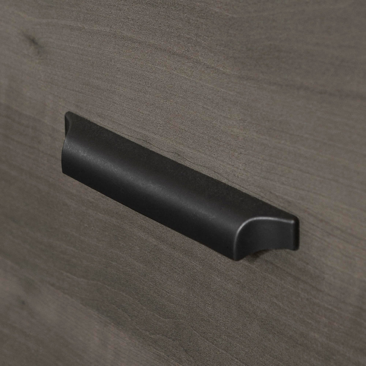 South Shore Versa Collection 5-Drawer Dresser, Gray Maple with Antique Handles South Shore