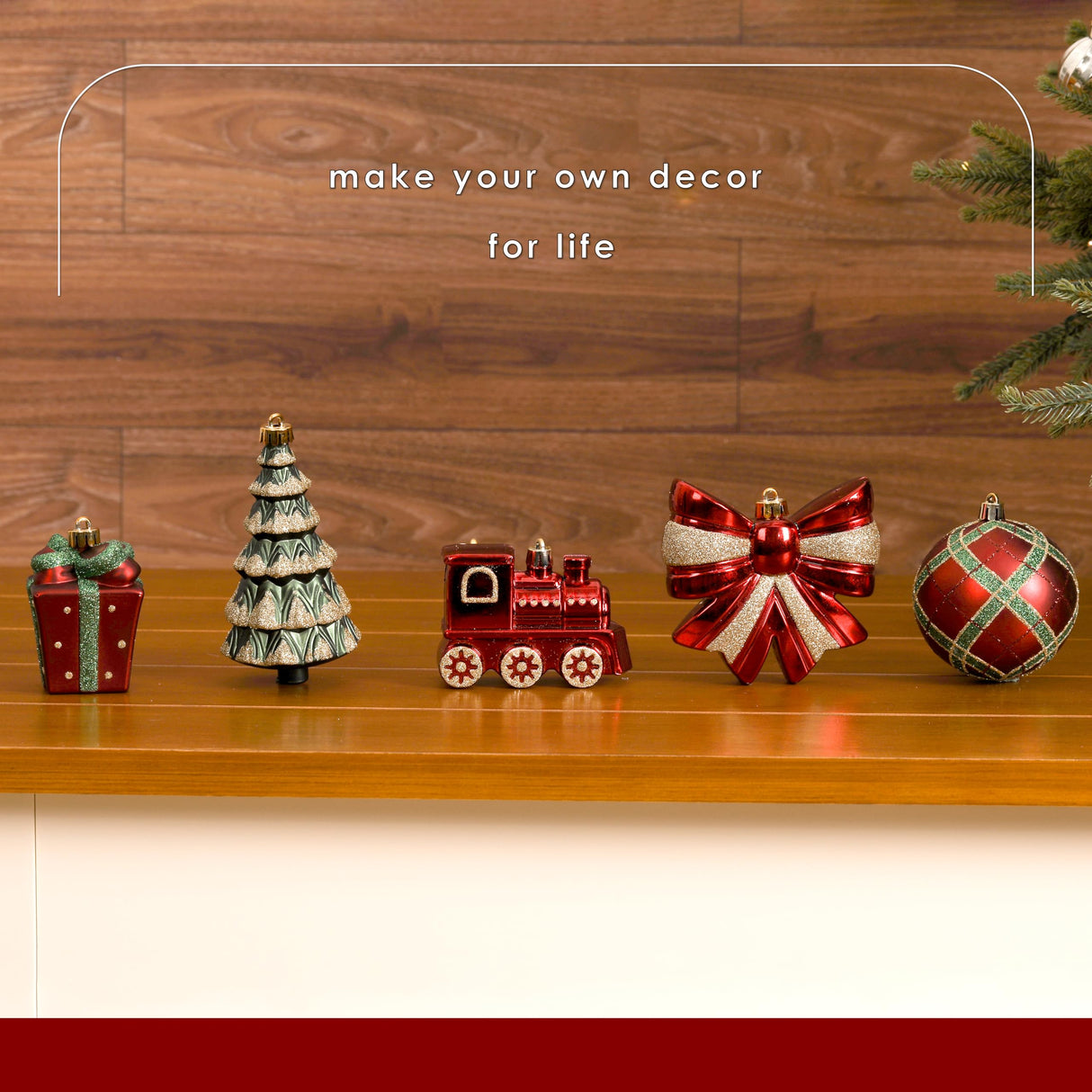 Alupssuc 82pcs Christmas Balls Ornaments Set, Delightful Classic Gift Set, Shatterproof Plastic Decor for Xmas Tree Holiday Wedding Party Decorations with Hanging Strings, Gold, Red and Green Alupssuc