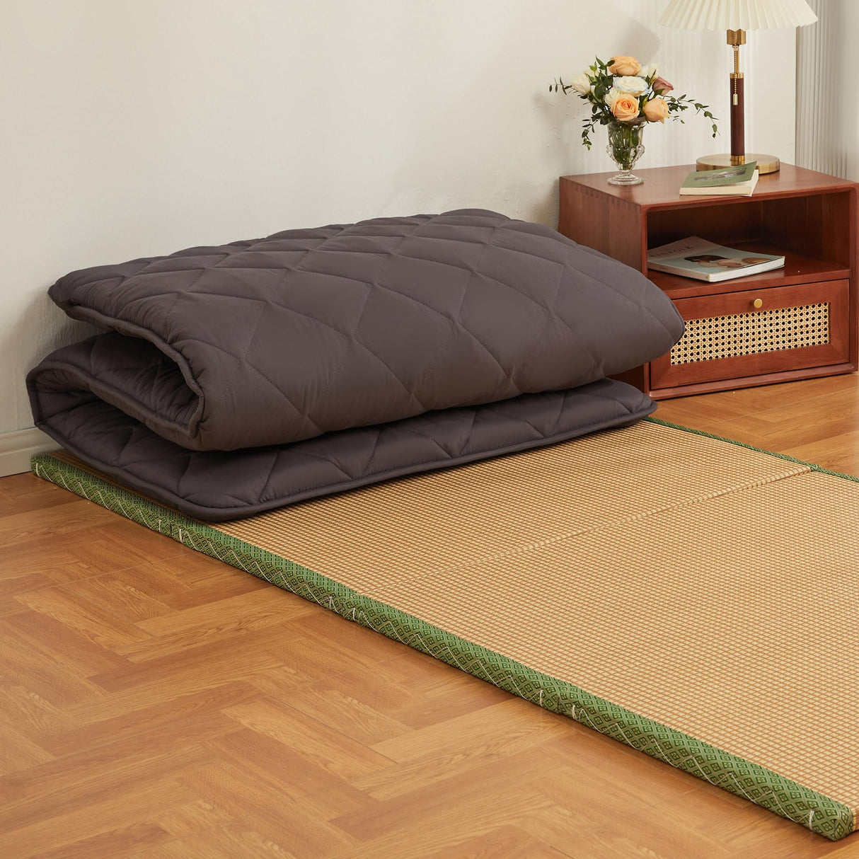 Aircliff Japanese Floor Futon Mattress, Tatami Mat Sleeping Pad, Shikibuton, Mattress Topper, Boys Girls Roll Up Dormitory Mattress, Foldable & Portable Floor Lounger Bed, Guest Bed (Grey, Twin) Aircliff