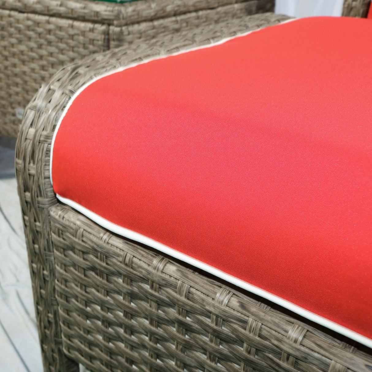 Outsunny 5 Pieces Rattan Wicker Lounge Chair Outdoor Patio Conversation Set with 2 Cushioned Chairs, 2 Ottomans and Tempered Glass Top Coffee Table, Brown/Red Outsunny