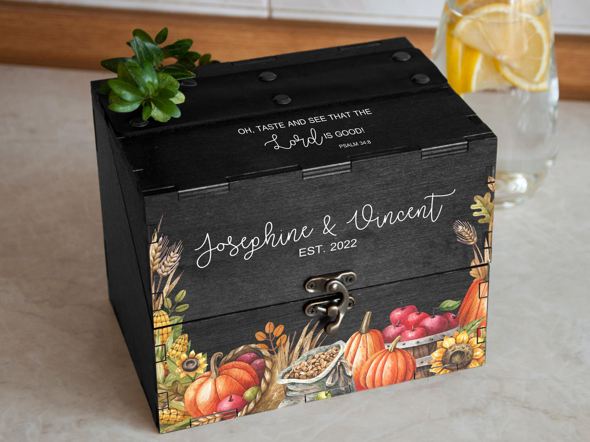 Personalized Recipe Box with Dividers & Cards - Wooden Kitchen Set for 4x6 or 5x7 Recipe Cards - Farmhouse Recipe Holder - Thanksgiving Gift, Christmas Gifts Ideas, Bridal Shower Gifts for Bride to Be WoodPresentStudio