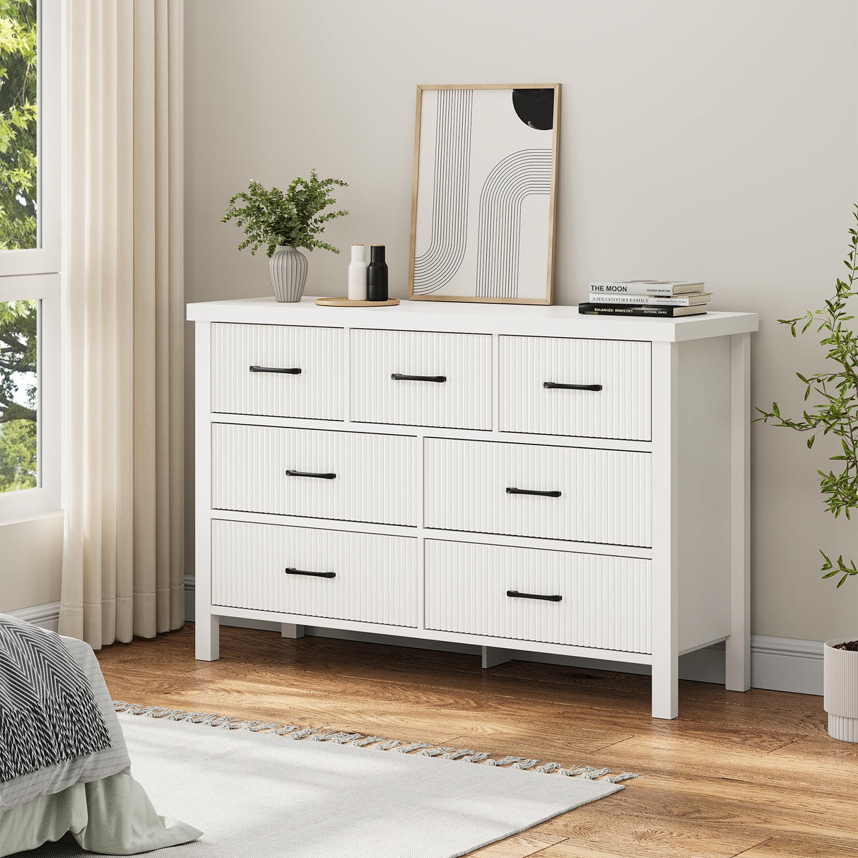 Jocoevol Fluted 7 Drawers Dresser for Bedroom, Modern Chest of Drawers with Metal Handle, Wood Dresser TV Stand, Wooden Closet Clothes Storage Organizer for Living Room, Hallway (White) Jocoevol