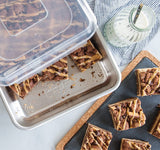 Nordic Ware Natural Aluminum Commercial Cake Pan with Lid, Rectangle Pan with Lid Silver, 9 x 13 Nordic Ware