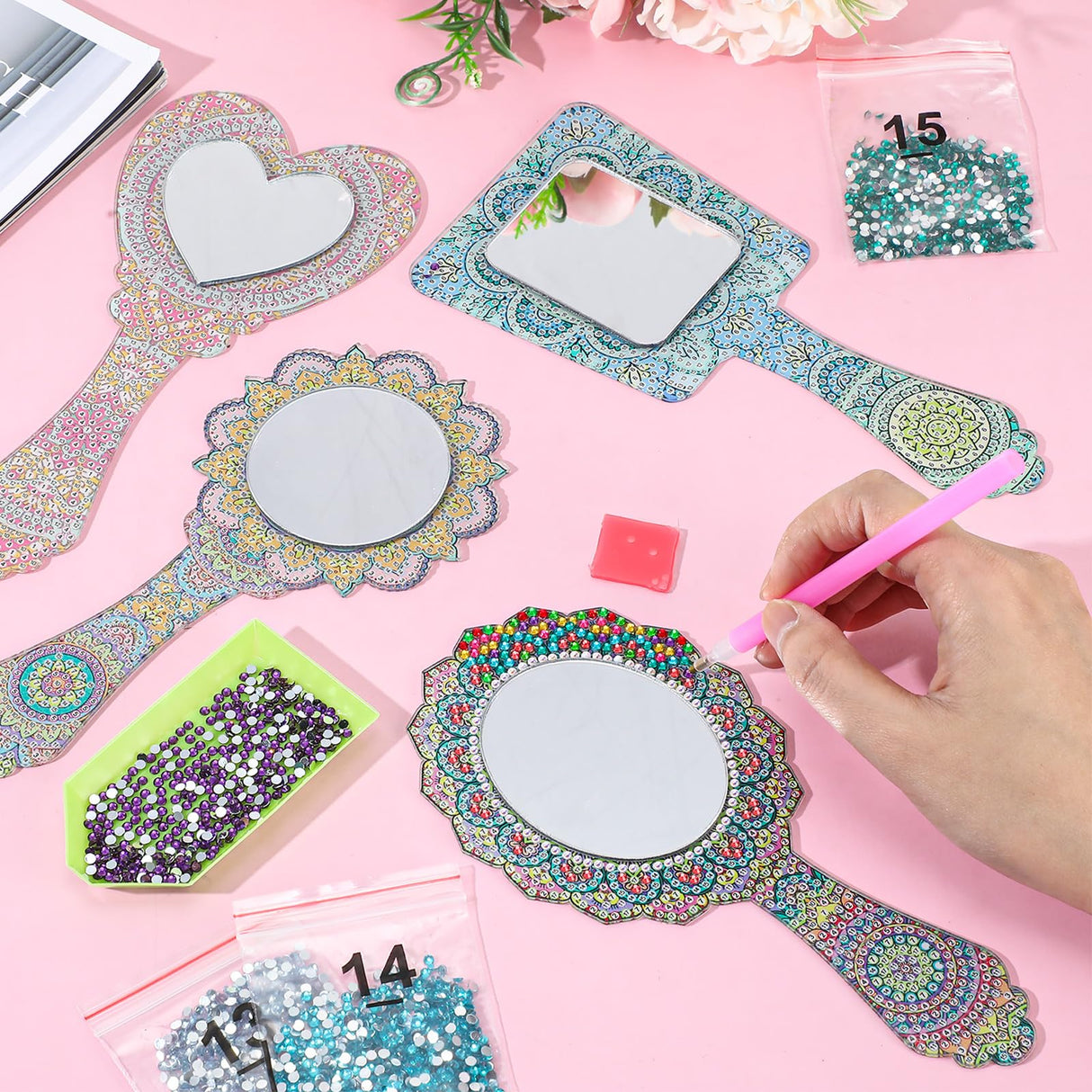 Threehoney 4 Pcs Diamond Painting Mirror Handheld Kits Valentine Christmas Art Gifts Compact Decorate Your Own Mirror for Hand DIY Crafts Threehoney