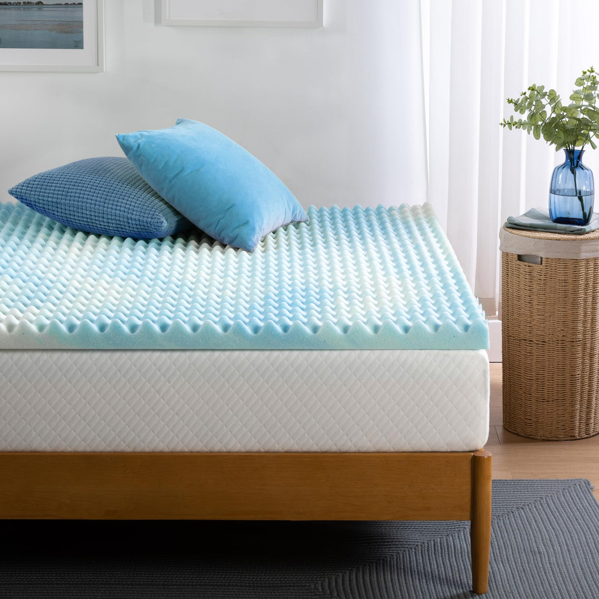 ZINUS 2 Inch Swirl Gel Cooling Memory Foam Mattress Topper, Smaller, More Convenient WonderBox Packaging, Cooling, Airflow Design, CertiPUR-US Certified, King Zinus