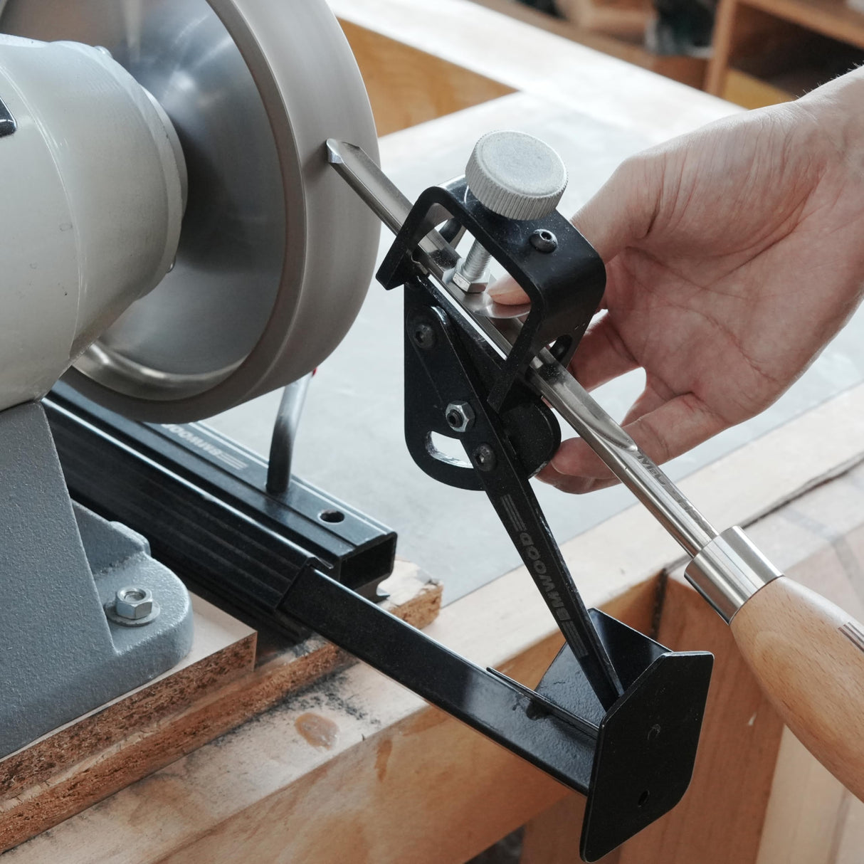 BMWOOD BG-VG Vari-Grind Attachment with Three Angles for Woodturning Chisels. BMWOOD