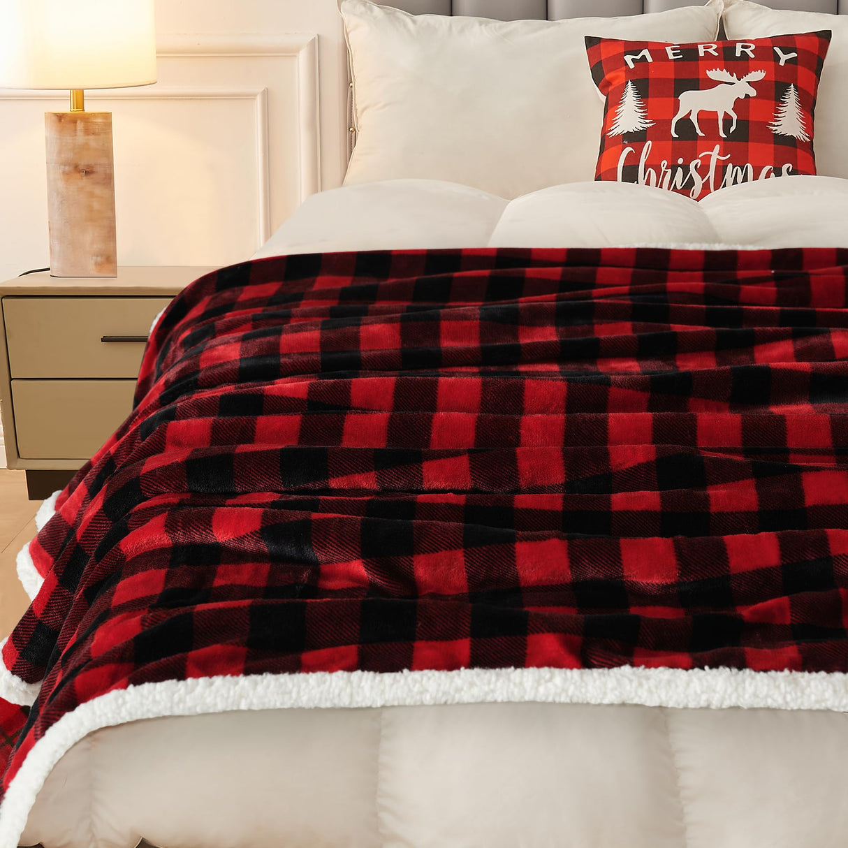 BEAUTEX Christmas Sherpa Fleece Throw Blanket, Super Soft Warm Buffalo Plaid Plush Blankets and Throws, Warm Winter Cozy Fuzzy Blanket for Couch Sofa Bed (Red, 50" x 60") BEAUTEX
