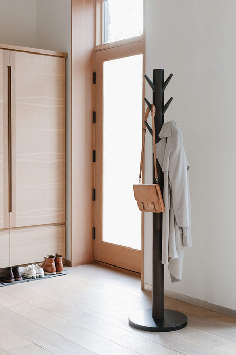 Umbra Flapper Coat Rack, Clothing Hanger, Umbrella Holder, and Hat Organizer, Great for Entryway, Black/Walnut (320361-048) Umbra