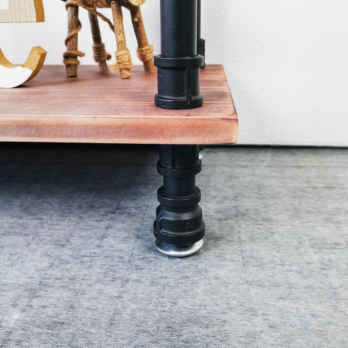 Anynice Industrial Bookshelves, Wood Pipe Bookshelf, 5 Shelf Rustic Display Storage Tall Standing Shelf Bookcase for Living Room, Kitchen, Office (Weathered Brown, 29.5" L x 11.8" W x 70" H) Anynice