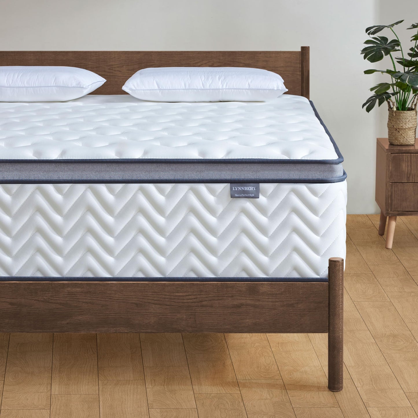 Lynnbery King Mattress, 14 Inch King Size Hybrid Mattress with Memory Foam and Individual Pocket Spring for Motion Isolation, Pressure Relief, Medium Firm Mattress in a Box. 76"*80"*14"