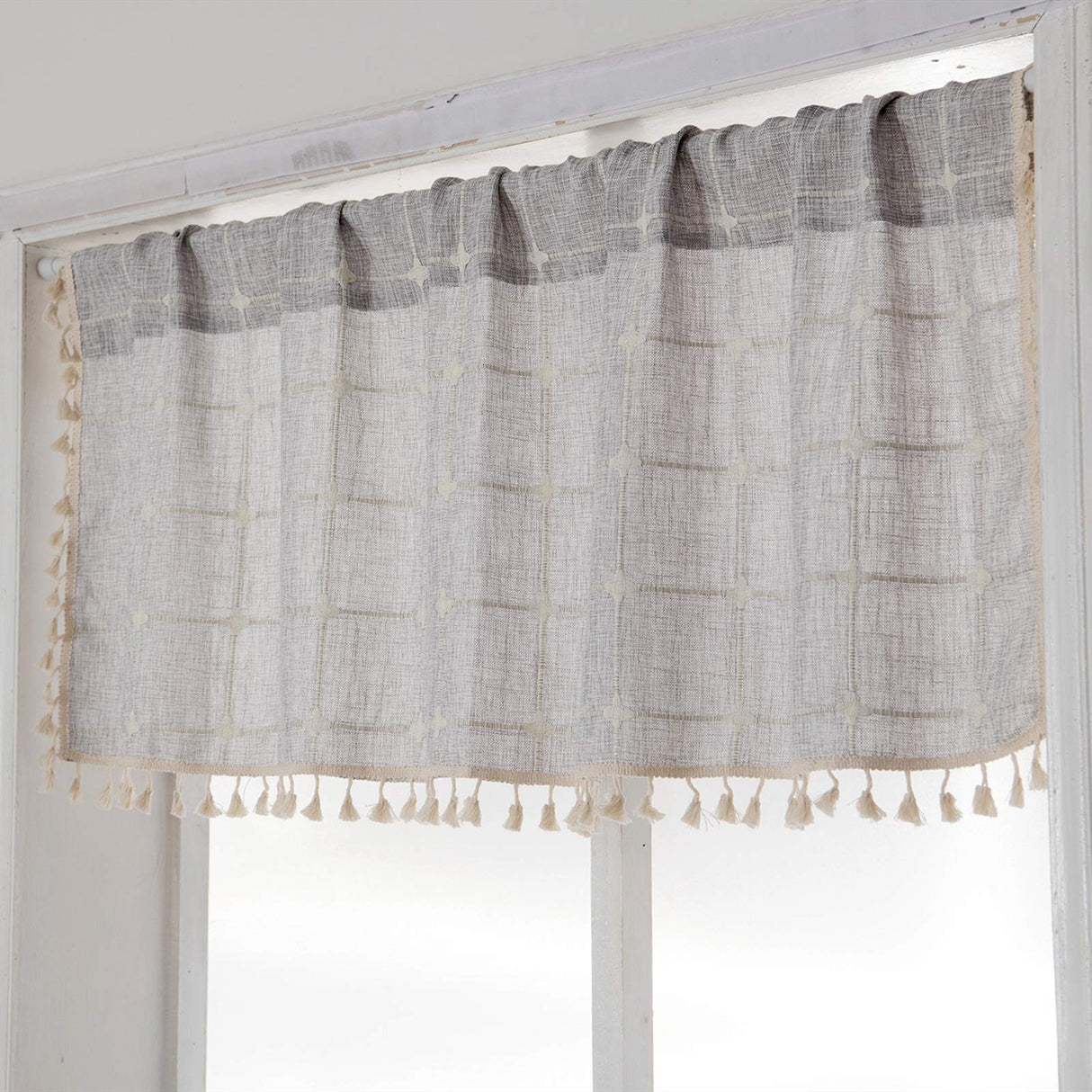 YoKii Boho Tassel Valances for Windows Modern Farmhouse Cotton Linen Valance Kitchen Curtains Topper Country Gingham Window Treatments Tier Curtain for Bathroom Bedroom Decors (W52 x L18, Gray) YoKii