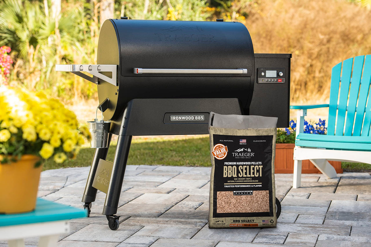Traeger Grills BBQ Select 100% All-Natural Wood Pellets for Smokers and Pellet Grills, BBQ, Bake, Roast, and Grill, 30 lb. Bag Traeger