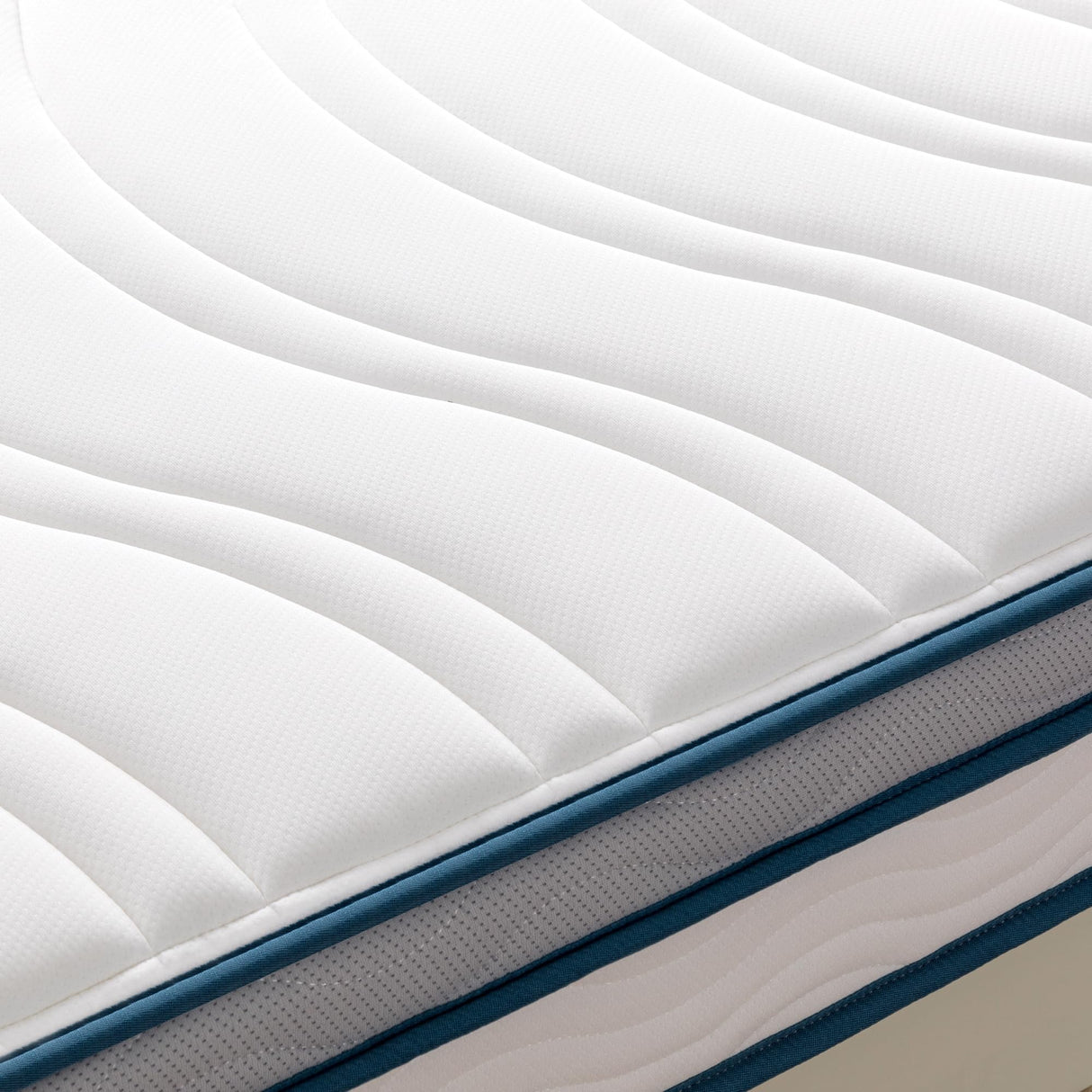 ZINUS 6 Inch Spring Sensation Hybrid Mattress [New Version], Medium Firm Feel, Fiberglass Free, Youth and Guest Bedroom, Mattress in A Box, Twin Zinus