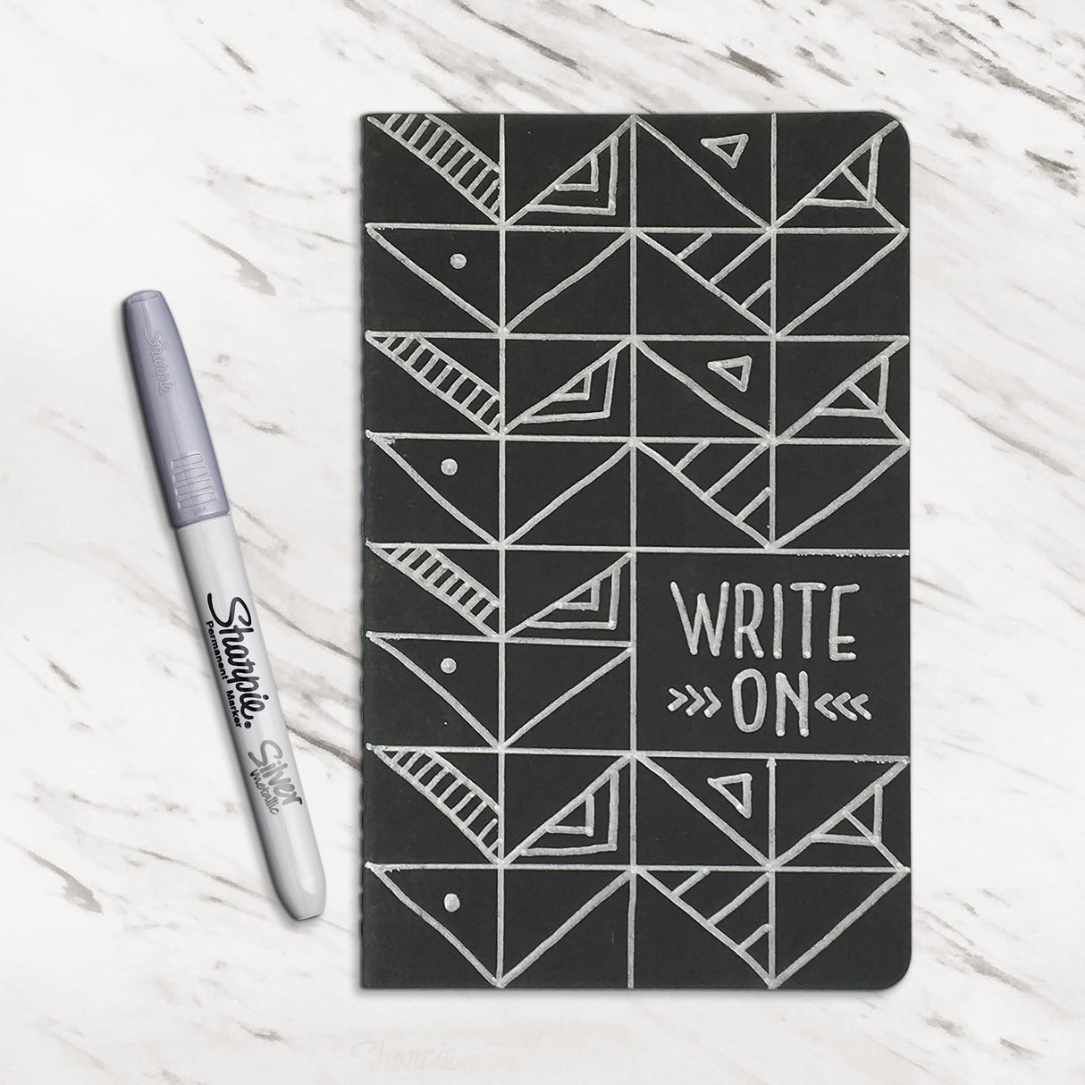 Sharpie Metallic Permanent Markers, Fine Point, Silver, 2 Count SHARPIE