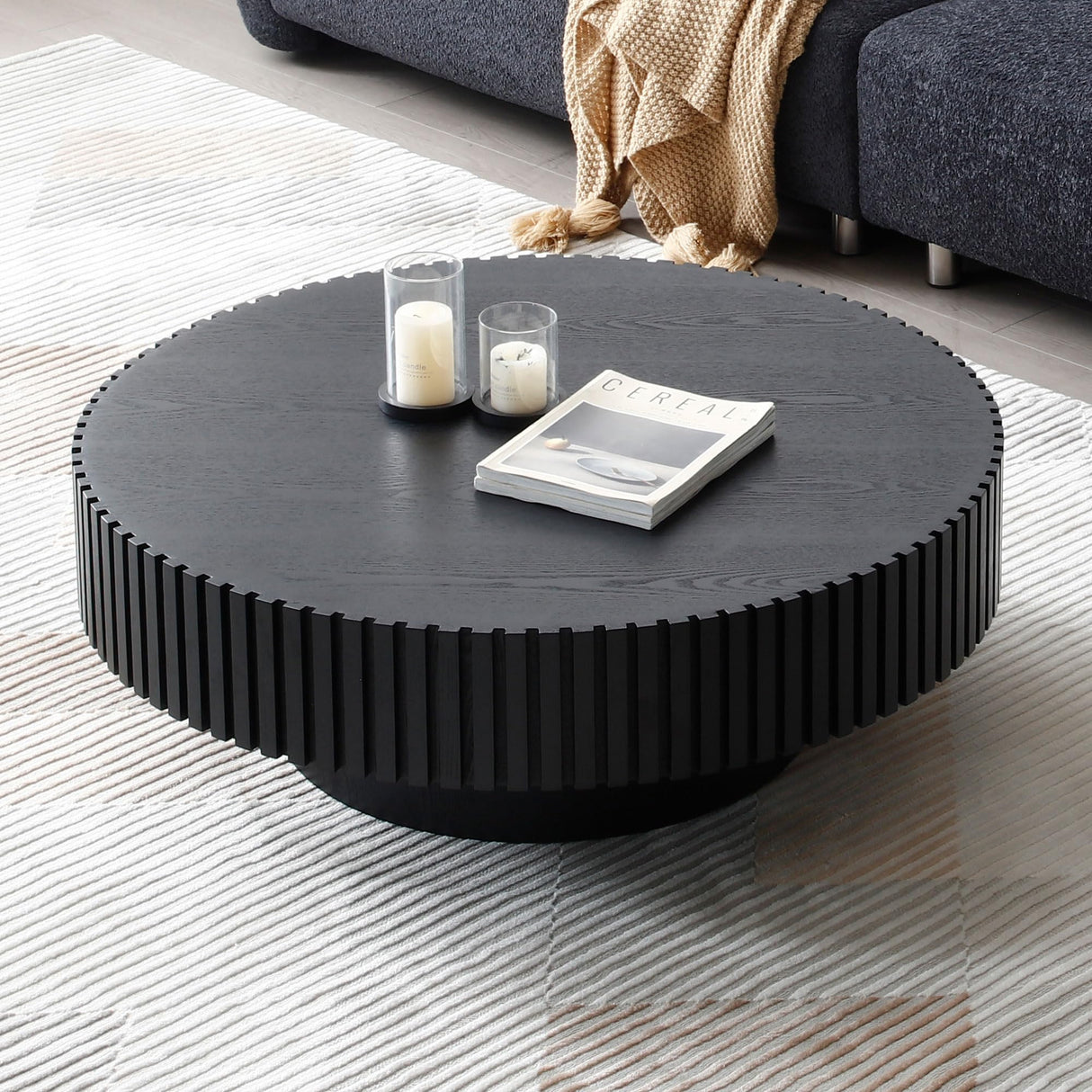 31.49" Round Wood Coffee Table, Modern Unique Circle Coffee Table, Contemporary Oak Drum Fluted Coffee Table Accent Side Table Center Table for Living Room, Small Space, Apartment, Black SLEERWAY
