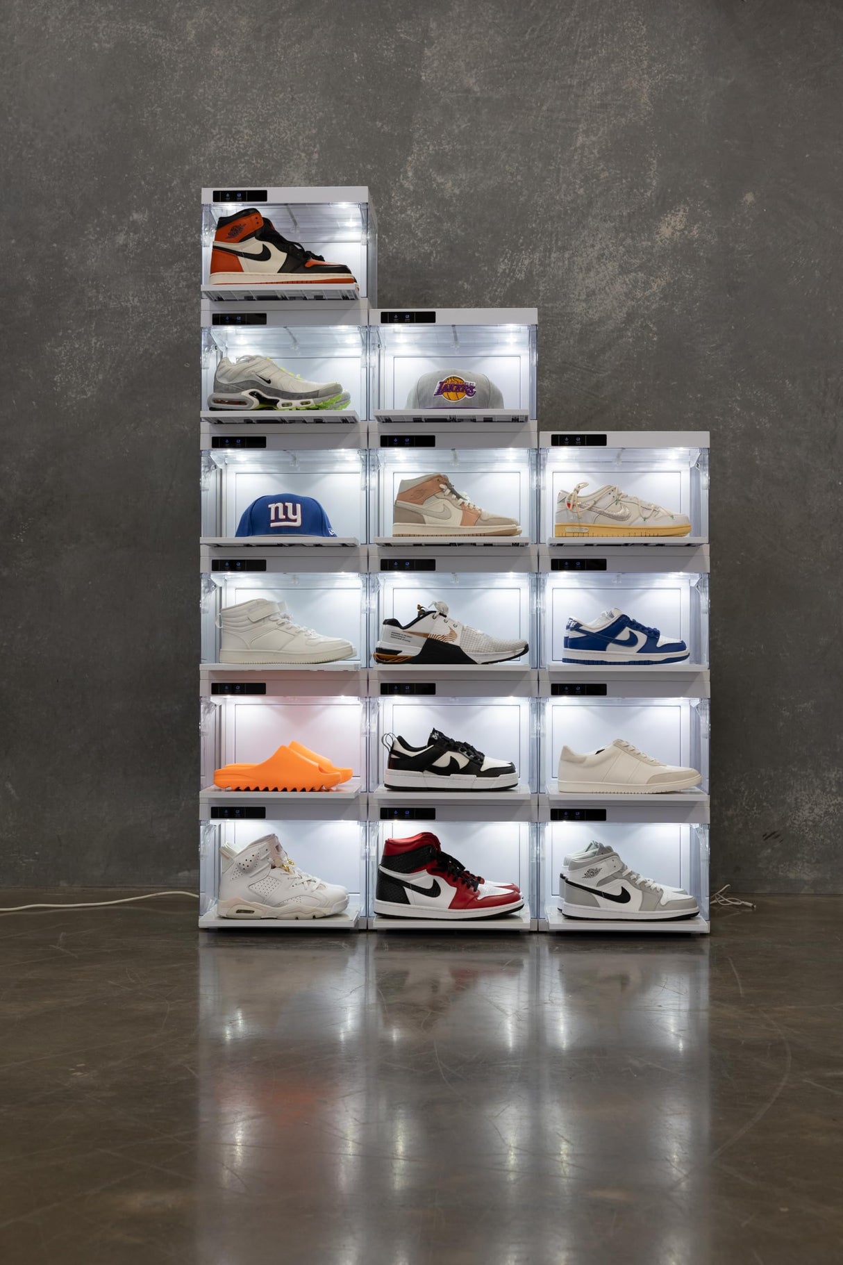 SCHUMI Display Case for Collectibles - LED Stackable Shoe Organizer with 360 Rotation - Display Case Cabinet for Sport Helmet, Toys, Football, Basketball and Collectables Display SCHUMI!