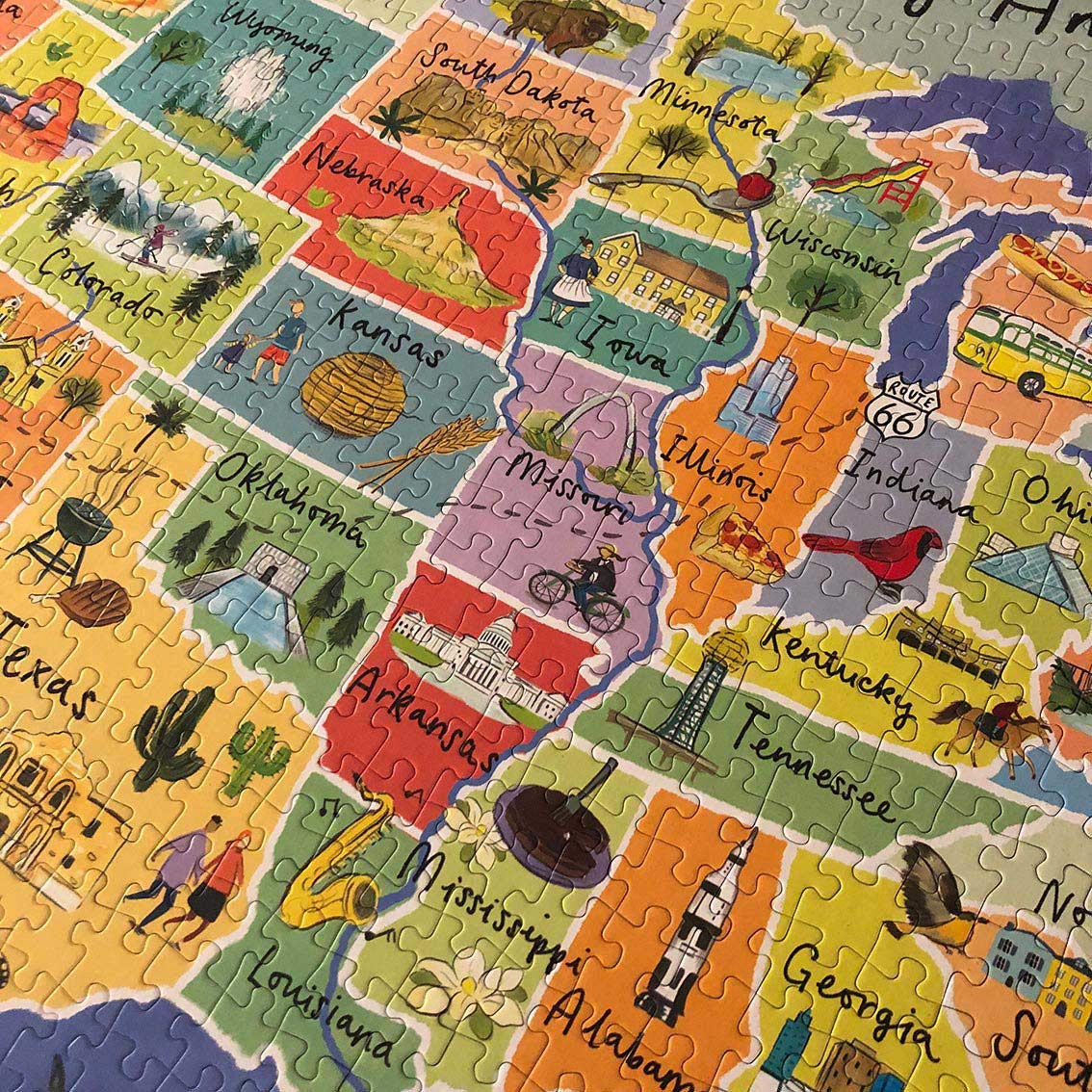 1000-piece USA Map Jigsaw Puzzle & Poster 50 States | Illustrated American Landmarks | Rainy Day, Fun at Home Activities, Travel Gifts, Birthday Present, Wall Art Talking Tables