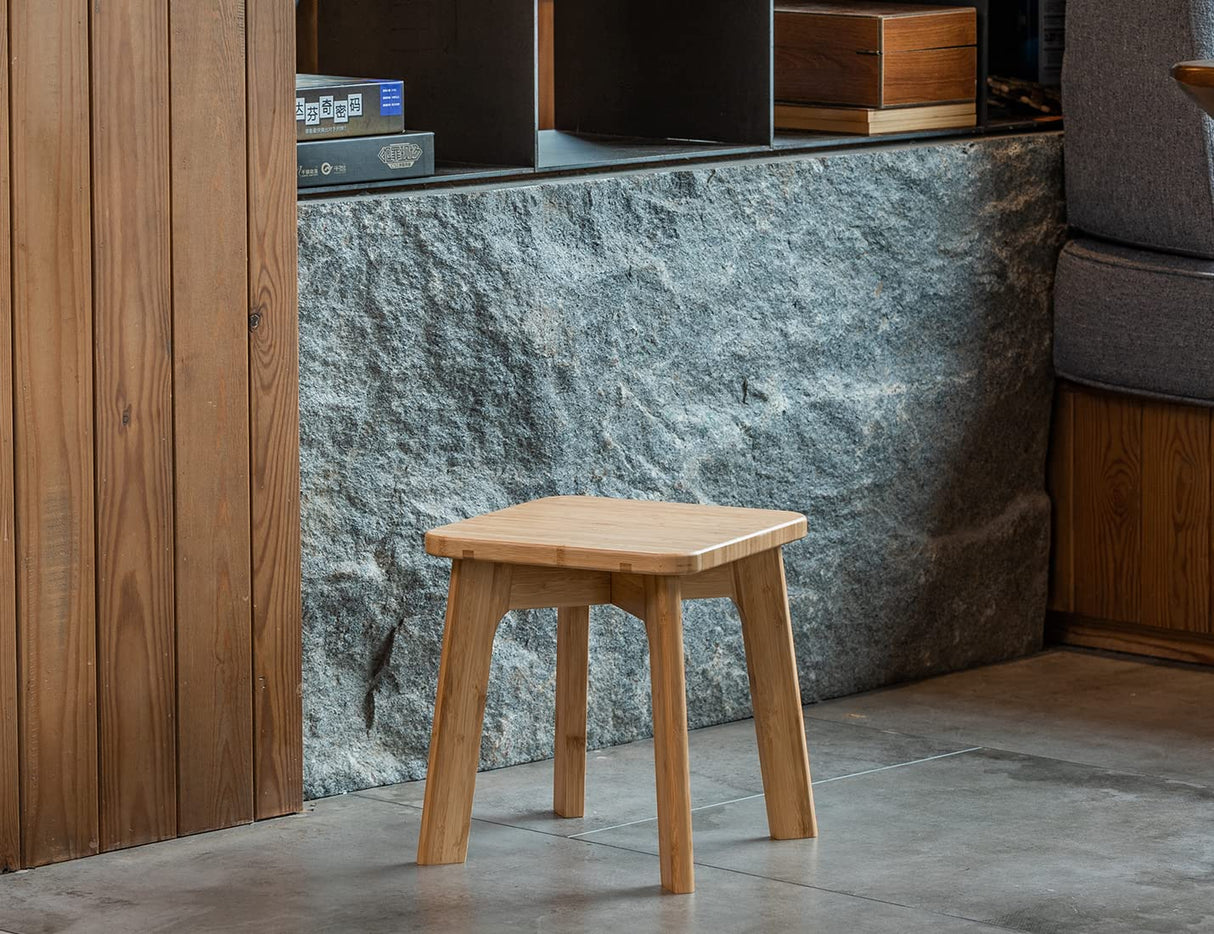 PELYN Bamboo Wooden Mini Step Stool for Kids with Non-Slip Rubber Feet, Small Step Foot Stools for Bedroom Kitchen Bathroom, Holds up to 300lbs, Sturdy and Easy Assembly PELYN