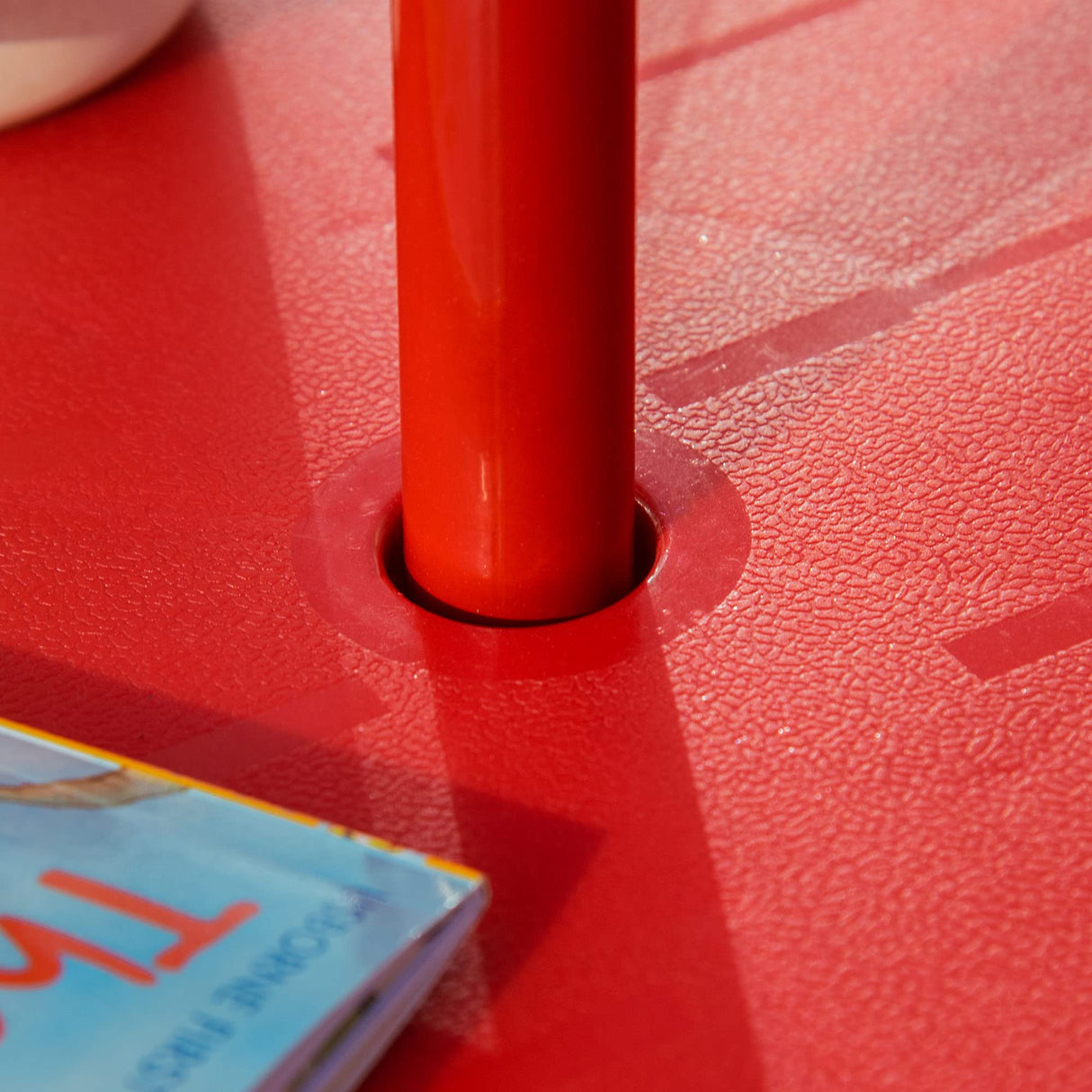 Outsunny Kids Table and Chair Set, Outdoor Folding Garden Furniture, Picnic Table for Patio Backyard, with Removable & Height Adjustable Sun Umbrella, Aged 3-6 Years Old, Red Outsunny