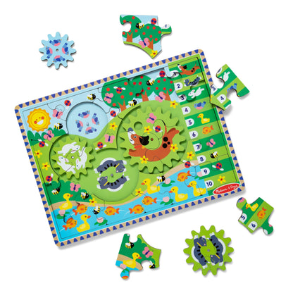 Melissa & Doug Wooden Animal Chase Jigsaw Spinning Gear Puzzle – 24 Pieces Wooden Puzzle for Toddlers and Preschoolers, for Boys and Girls Ages 3+