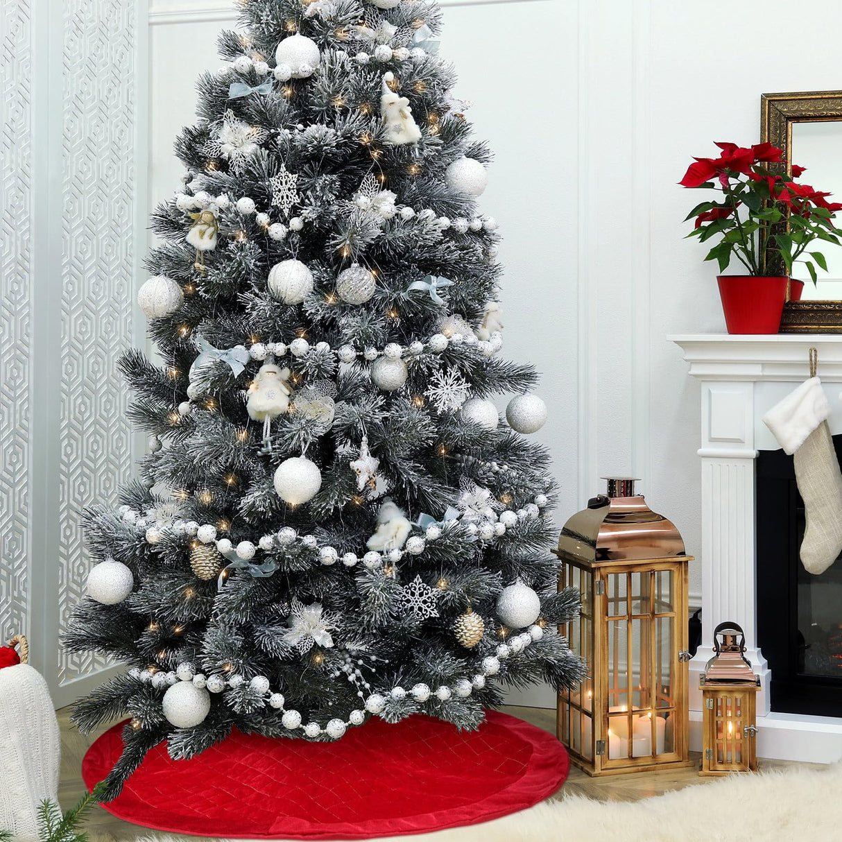 Outus 36 Inch Velvet Christmas Tree Skirt Fit for 5-7 ft Christmas Tree, Red Luxury Plush Fur Skirts with Lattice Center for Xmas Indoor Outdoor Decor Home Supplies Outus