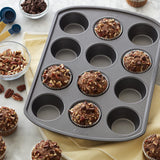 Wilton Perfect Results Premium Nonstick Bakeware Essentials Set - Perfect for Everyday Use and Baking Cookies, Cupcakes, Cakes, Steel, 6-Piece Wilton