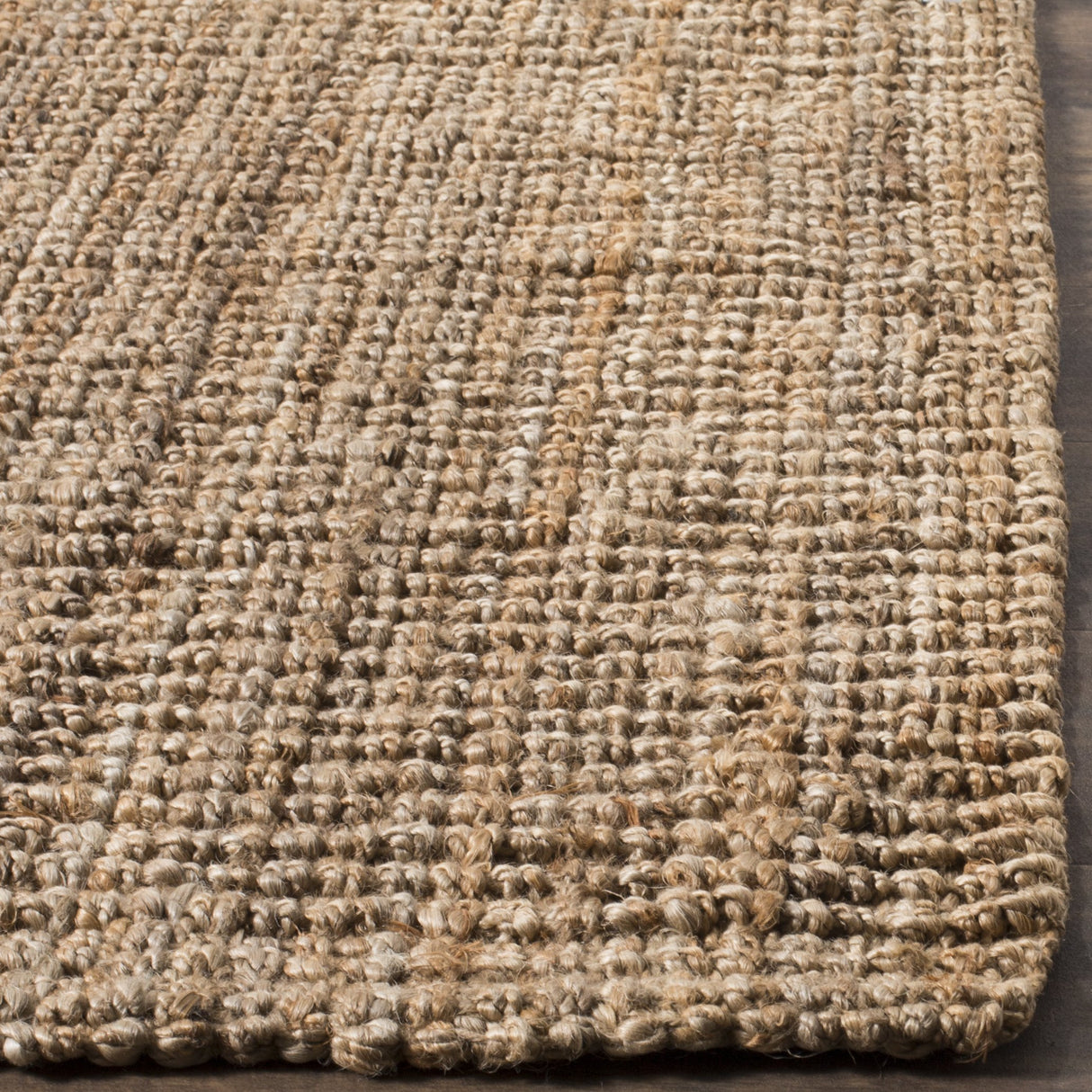 SAFAVIEH Area Rug 8x10 - Natural Fiber Collection - Large - Natural Brown, Handmade Jute, Farmhouse Style, Chunky Textured Thick Pile (NF447A) SAFAVIEH