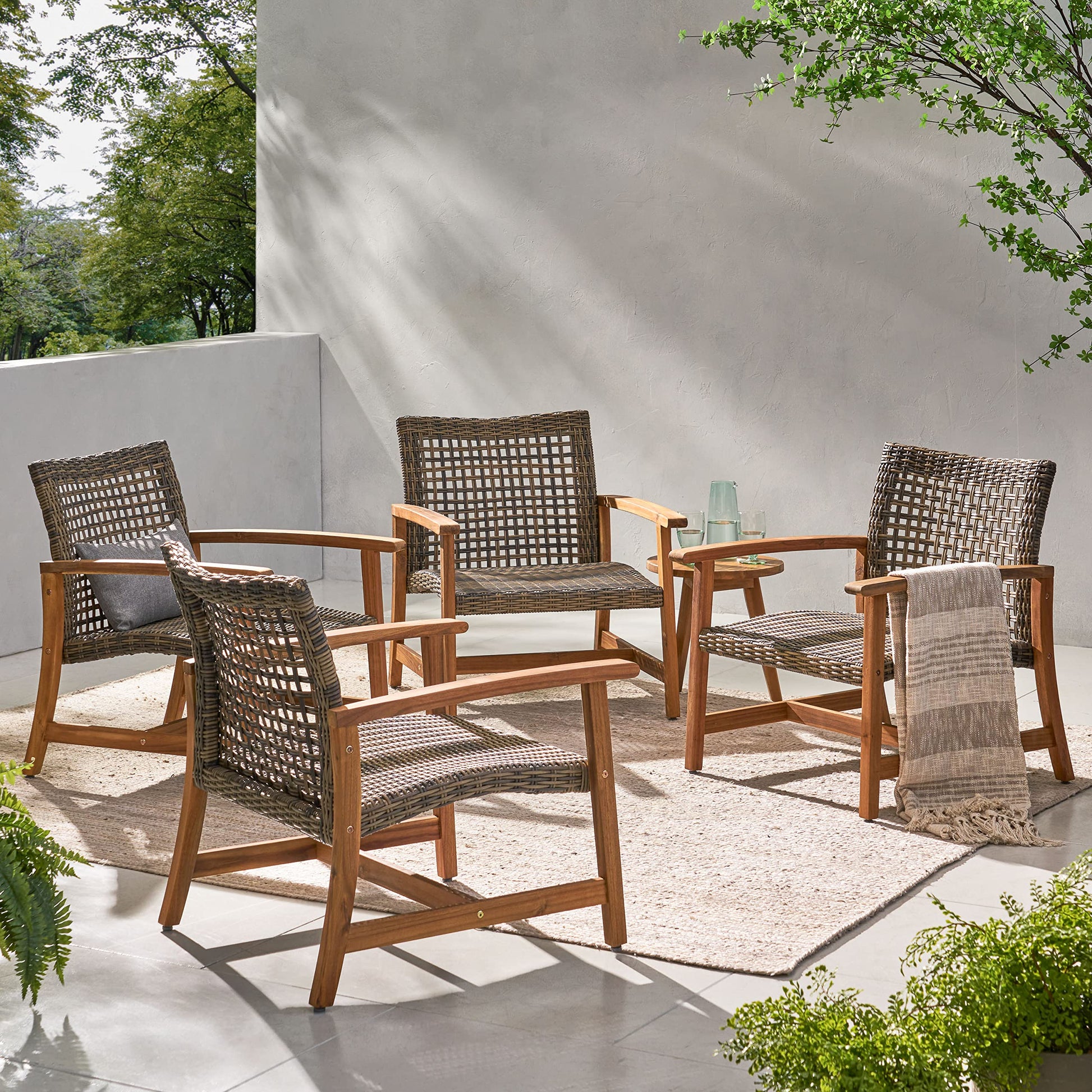 Christopher Knight Home Hampton Outdoor Mid-Century Wicker Club Chairs with Acacia Wood Frame, 4-Pcs Set, Natural Stained / Grey - WoodArtSupply