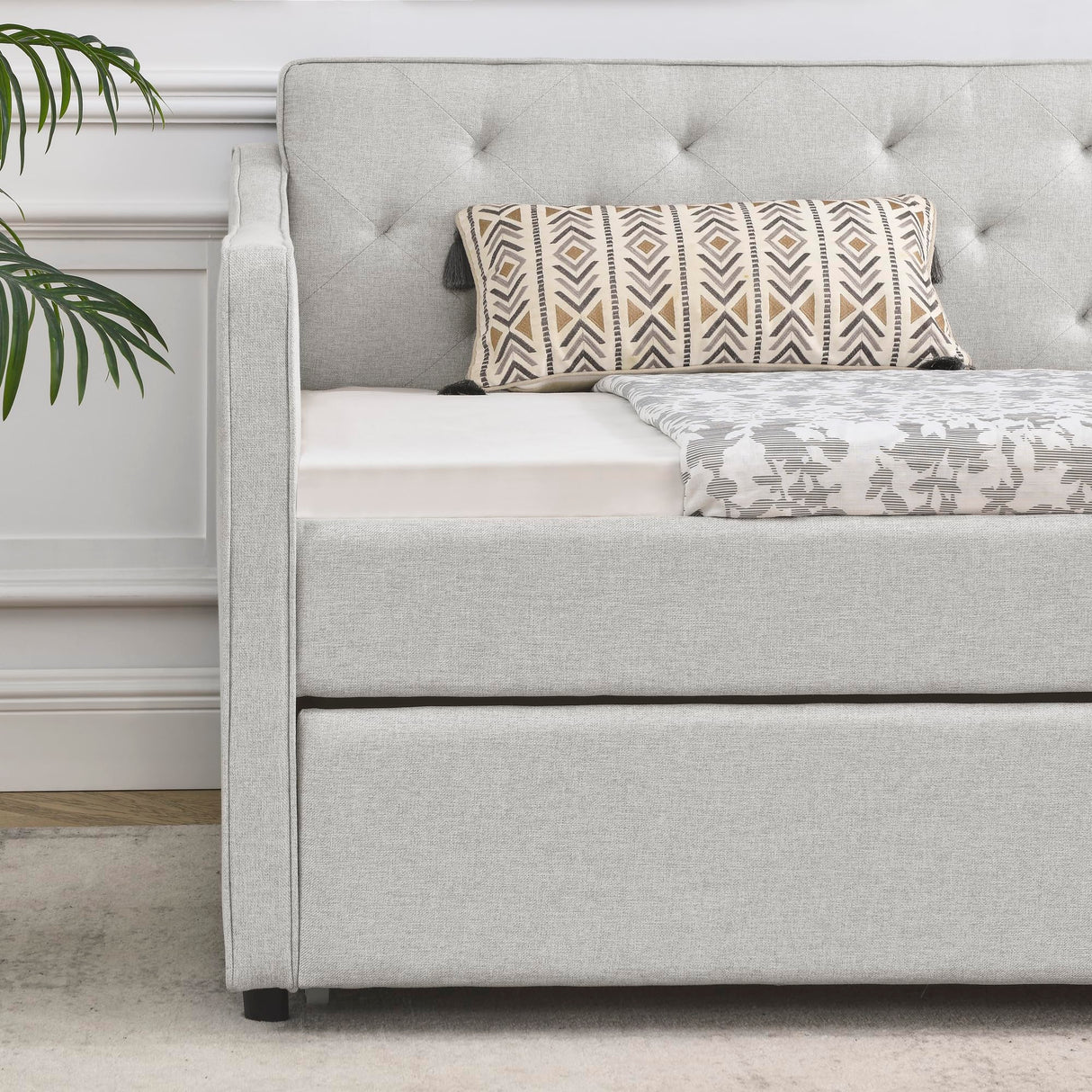 SLEERWAY Daybed with Trundle, Linen Upholstered Tufted Twin Size Day Bed Pull-Point Sofa Daybed Frame with Twin Roll-Out Trundle, No Box Spring Needed, Furniture for Bedroom, Living Room, Beige SLEERWAY