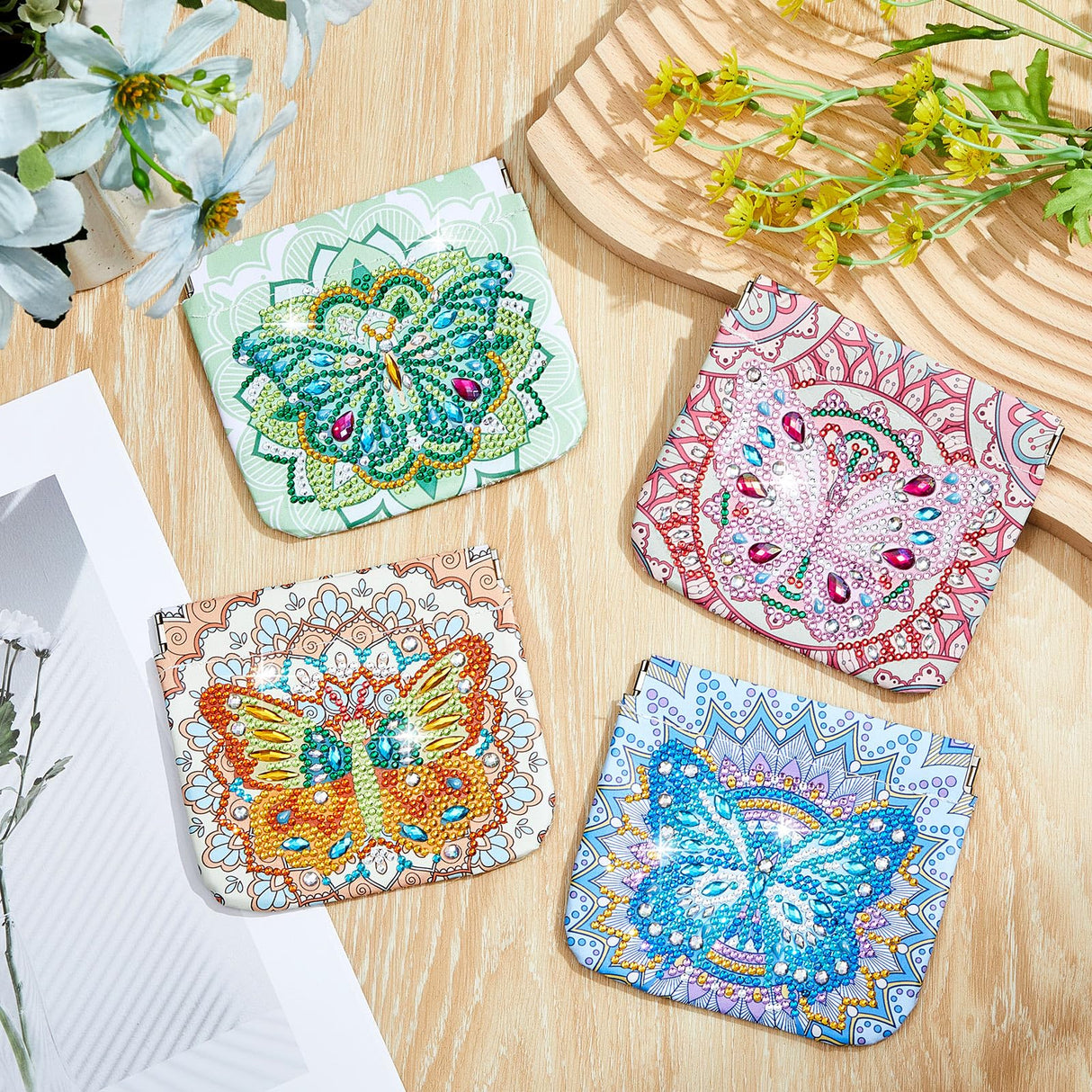 Hsei 4 Pcs Diamond Painting Coin Purse Pouch Leather DIY Rhinestone Paint Handmade Clutch Change Holder Change Purse Diamond Painting Bags for Adults Women Craft Makeup (Mandala, Butterfly) Hsei