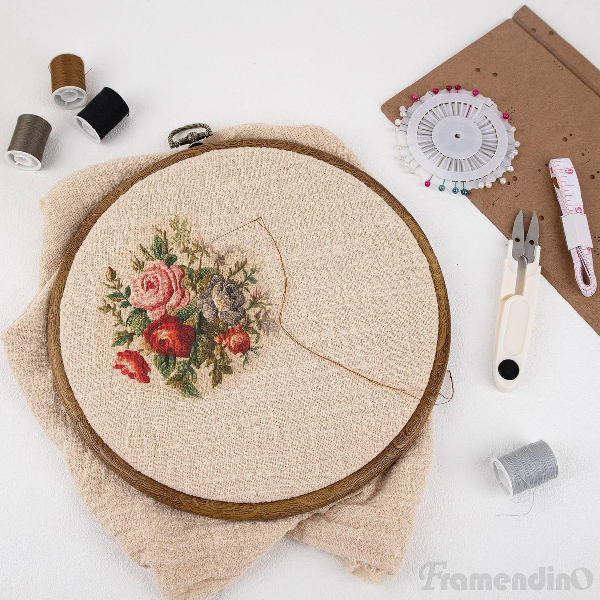 Framendino, 4 Pack Round Embroidery Hoops 8 Inch Imitated Wood Display Frame Circle Cross Stitch Hoop Rings for Art Craft Sewing Hanging Ornaments Framendino