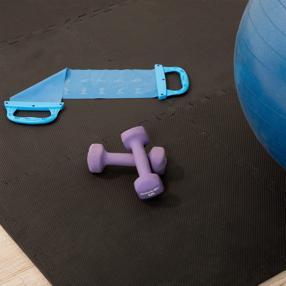 EVA Foam Mat Tiles 24-Pack - 96 SQ FT of Interlocking Padding for Garage, Playroom, or Gym Flooring - Exercise Mat or Baby Playmat by Stalwart (Black) Stalwart